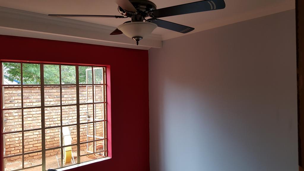 mrcprojects's tweet image. We renovated this room before and after.
