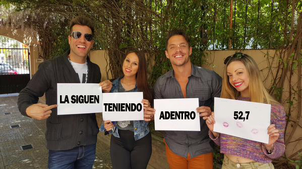 Hynek013's tweet photo. teléfono para los cebollitas http://t.co/Tk42kd0fGu