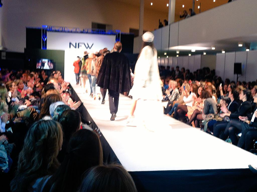 JesusLorenzoTW's tweet photo. Gracias a @dejavumodel @n_fashionweek y @baluarte por hacer posible la #NFW2015 ¡Todo fantástico! http://t.co/ckOocdybAz