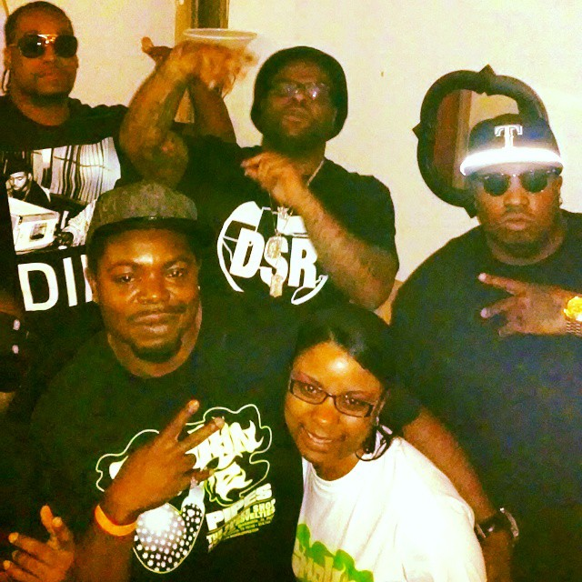 JzPipes's tweet photo. Support your local artist #DSR #TUMTUM #FATB #LILRANDY #BIGTUCK #DALLAS http://t.co/dZjhVU08N1
