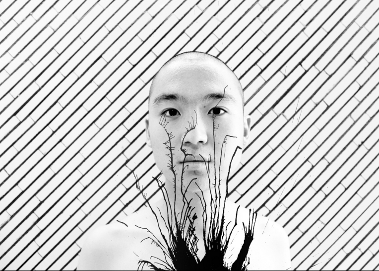 CincyCAC's tweet photo. Tonight and Sunday - very first performance of Eddy Kwon's "VIOLENCE"
http://t.co/rzR6jqvTG2 #BlackBoxCAC http://t.co/Jud0VHyTxK