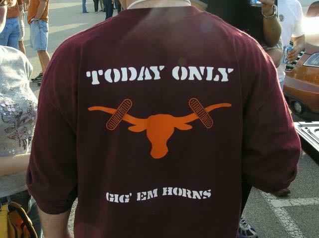 SWeldonTeacher's tweet photo. For my former students at UT. RIP Bevo XIV. Sorry for your loss! http://t.co/IWlmaXKCt9