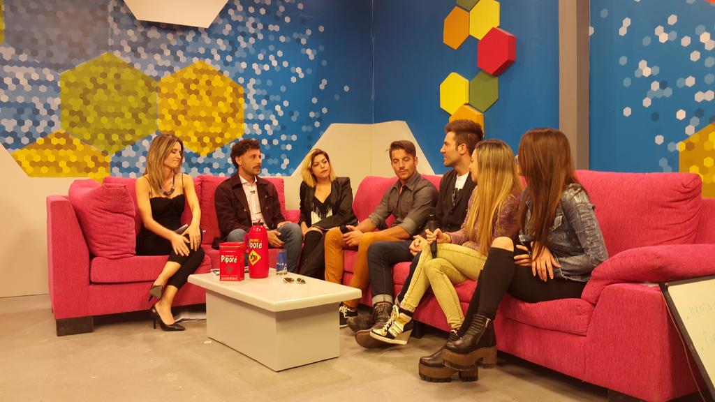 Orlando_Mayer's tweet photo. En vivo @frandelgadook @leocohenarazi @UrbanoLoungeBar @Jesu_G http://t.co/PxtlwSlXHB