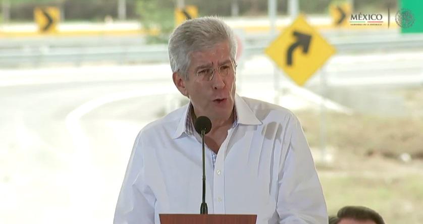 Se cumplirá meta en construcción de carreteras: EPN - CRdfxOcU8AAZhwK