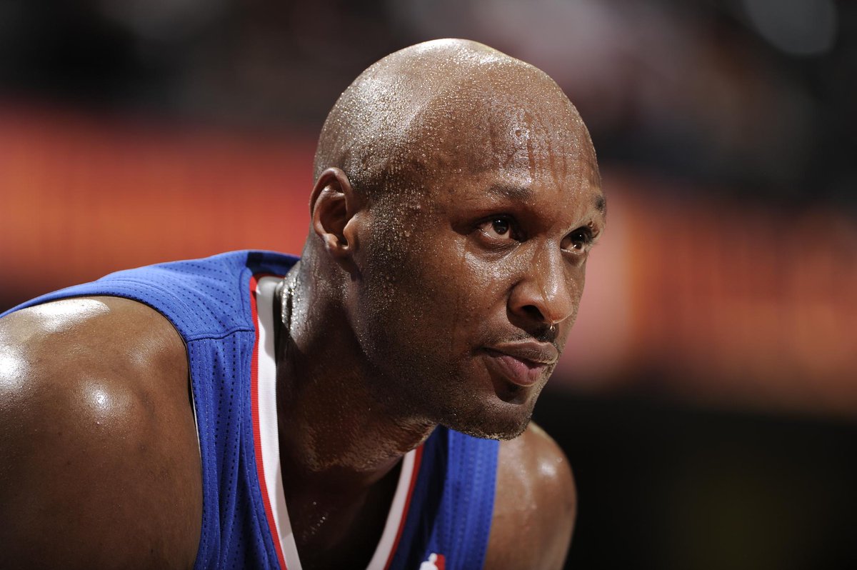 SportsCenter (@sportscenter) on Twitter photo THIS JUST IN: Lamar Odom is conscious, breathing on his own in Las Vegas hospital. (via <a href="/ramonashelburne/">Ramona Shelburne</a>) THIS JUST IN: Lamar Odom is conscious, breathing on his own in Las Vegas hospital. (via <a href="/ramonashelburne/">Ramona Shelburne</a>)