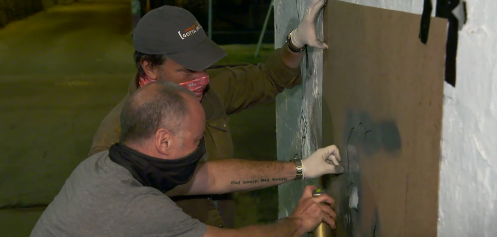 Pilgrim_Studios's tweet photo. TONIGHT! Street artist @plasticjesusart helps @mikeroweworks make his mark in #LA! #GottaDoIt 10/9c on @CNN. http://t.co/w7iuzgfwtT
