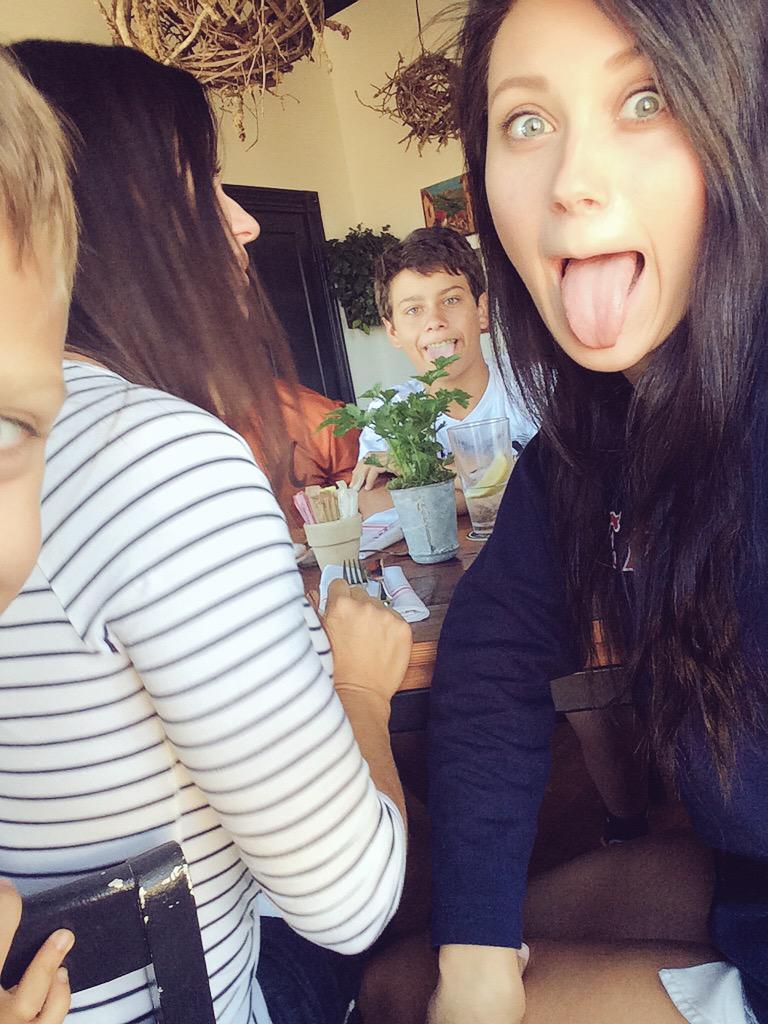 baileyhhayes's tweet photo. #wearentnormal http://t.co/3jn6CFDkx6