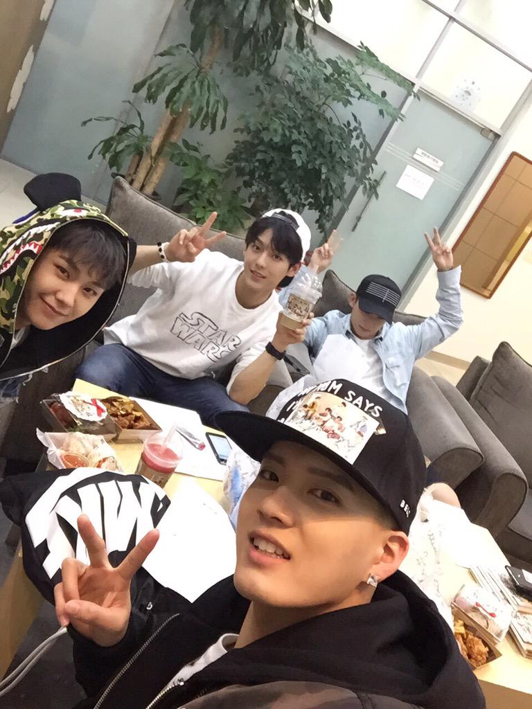 BTOB·비투비 tweet media