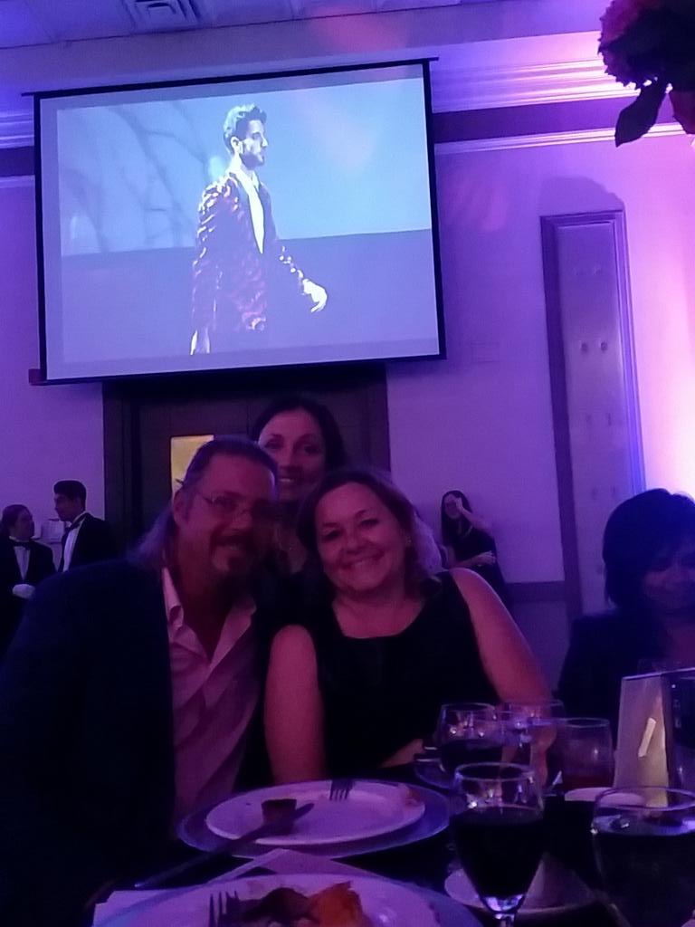 silveirac's tweet photo. Great company at #fashionwithflare http://t.co/nfWiFFu34z