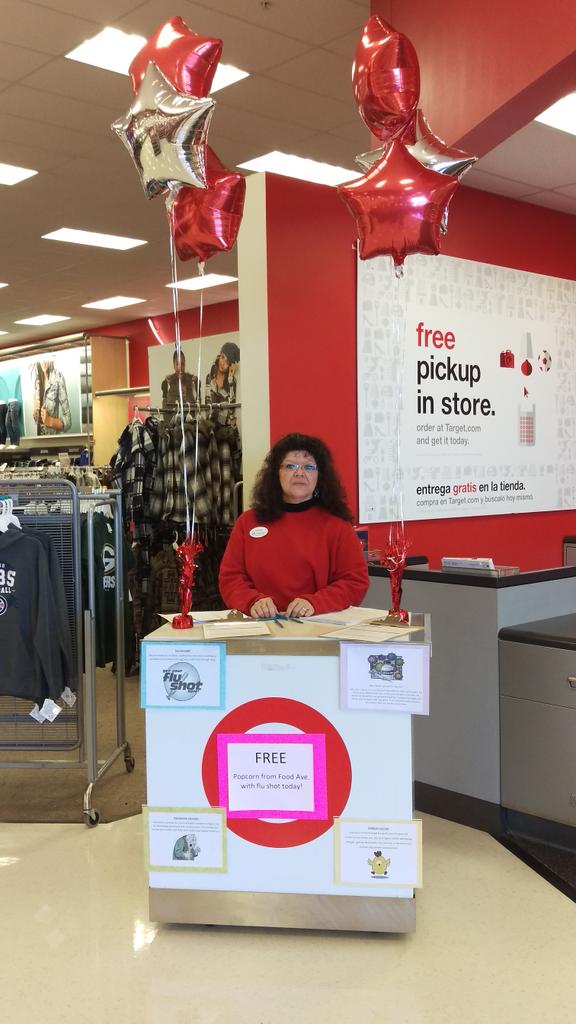 T2251 team Rockin the shot <a href="/JRFiesel/">Joseph Fiesel</a> <a href="/jtcherchio/">jenna cherchio</a> @TGTPharmElgin <a href="/gerry_lau/">Gerry Lau</a>