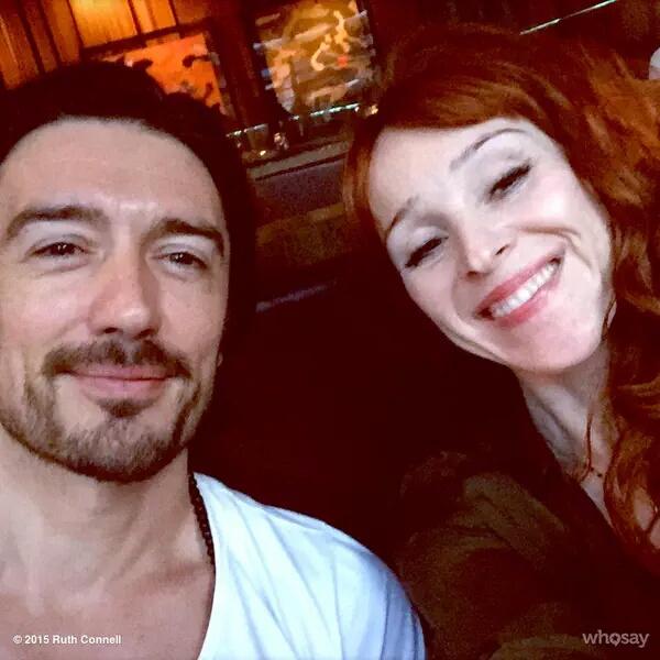 ATEMSKILLIAN's tweet image. the king of hell's mother just took a selfie with captain hook's father