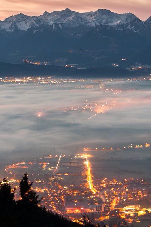 adventurful's tweet photo. Switzerland 😍 http://t.co/cDdbLpLo4K