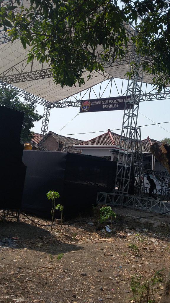 munali539's tweet photo. Keluarga ngefek Snp  wringinanom dolooor.ni panggung new palapa nanti malam dloor http://t.co/8y4lIEqK2e