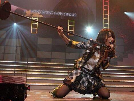  happy birthday 
Selamat ulang tahun         