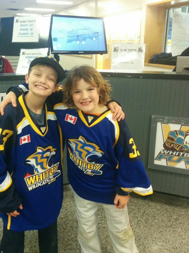 RT @WhitbyFuryJrA: Great to have <a href="/WhitbyHockey/">Whitby Minor Hockey</a> teams at tonight's game! Thanks for supporting #FightWithAFury