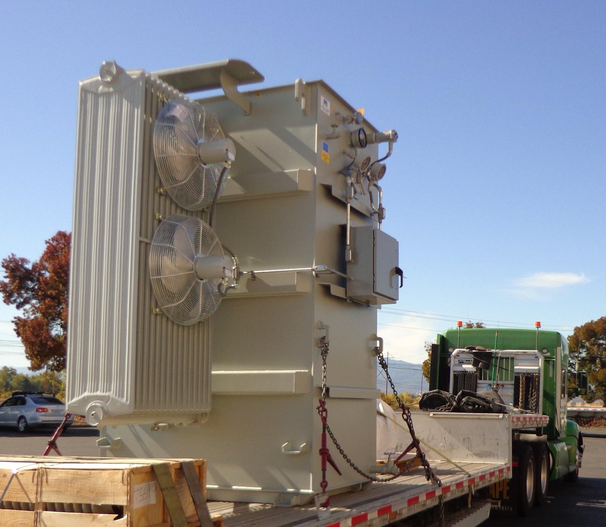 I really love the way this unit looks! 3333 kVA This unit along with 2 others have already made it to Cali!