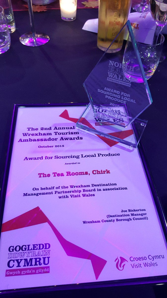 TeaRoomsChirk's tweet photo. Award for sourcing local produce, 2015! Well done The Tea Rooms, Chirk! Thank you to all. http://t.co/J2lhjV1ltS