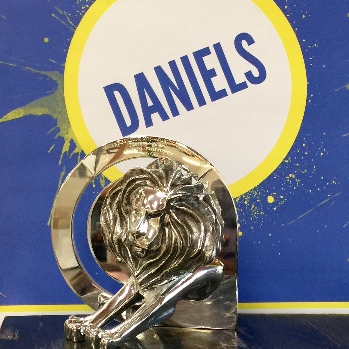 PRETTYBIRDPIC's tweet photo. Congrats again to @DANIELSwastaken for their Silver @Cannes_Lions Award for the @Gap #SpringIsWeird campaign!! http://t.co/W9965zLKNN