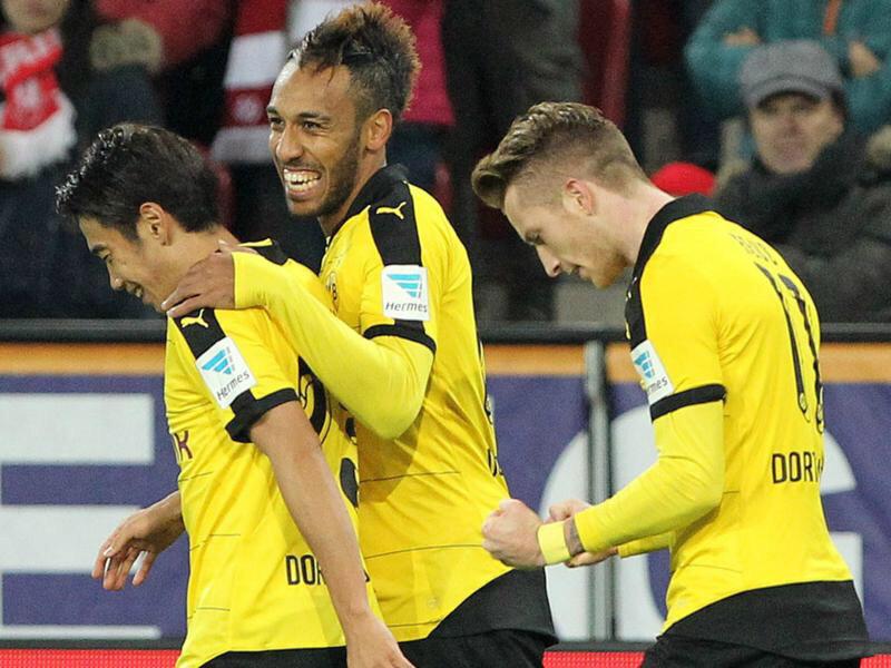 DortmundENG's tweet photo. Dortmund bounce back from Bayern thrashing with win at Thomas Tuchel's former club Mainz #BVB #M05BVB http://t.co/VQi2QrbX4C
