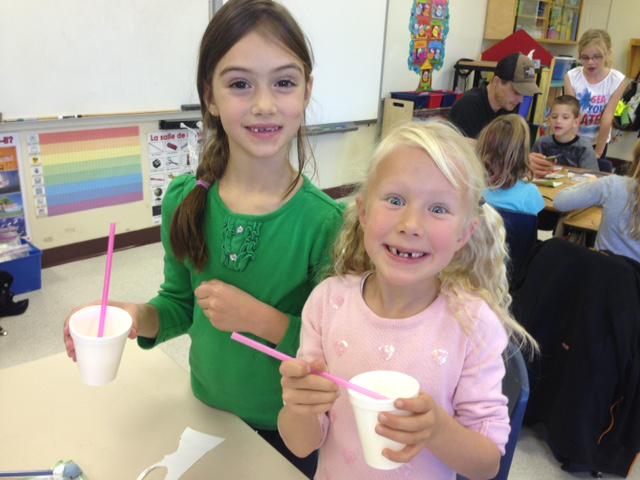 CCSD_HolyName's tweet photo. Grade 2 are exploring liquids with Mme #Puddlehopper http://t.co/nqDkuiLDNh