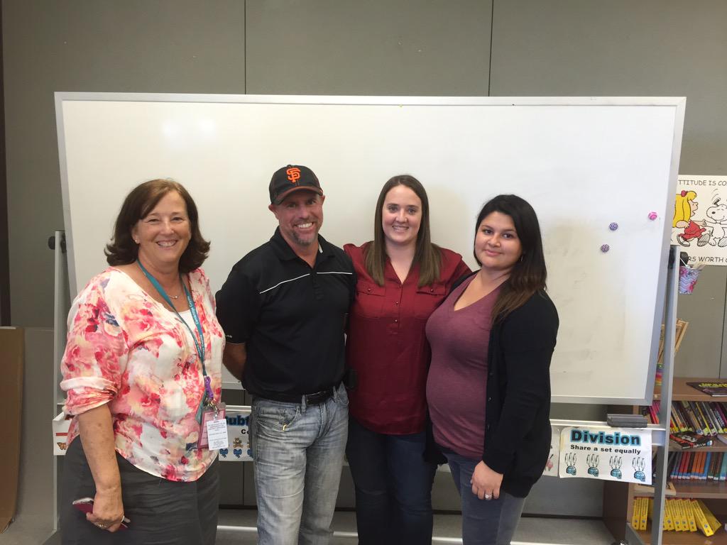MsKoontzMDUSD's tweet photo. Our #PBIS and #ArtandScience teams ran the show today!!! #cambridgePD #cambridgestrong http://t.co/8bdH1vMkEM