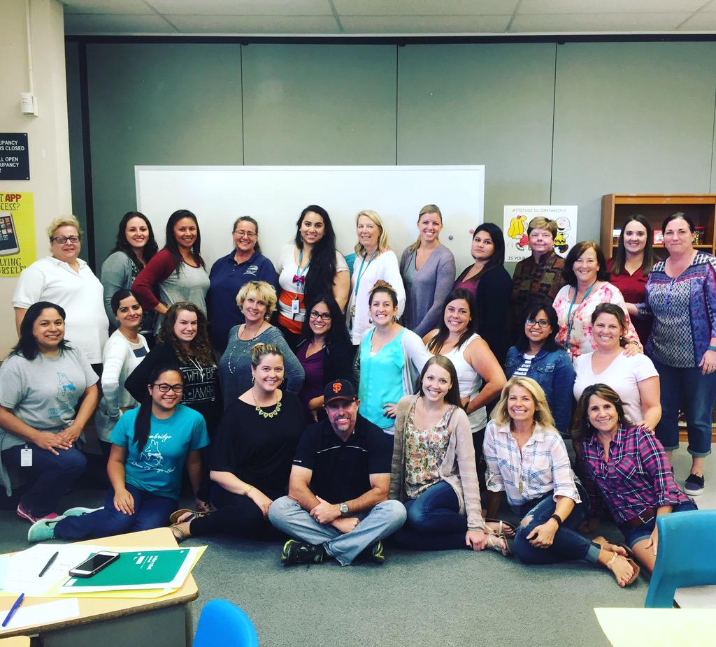 MsKoontzMDUSD's tweet photo. Working together is always BEST for OUR kids #cambridgePD #cambridgestrong #bettertogether http://t.co/6cUk3nHRru