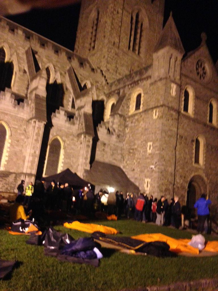 glendaokeefe's tweet image. Getting cold time for tae #ShineALight