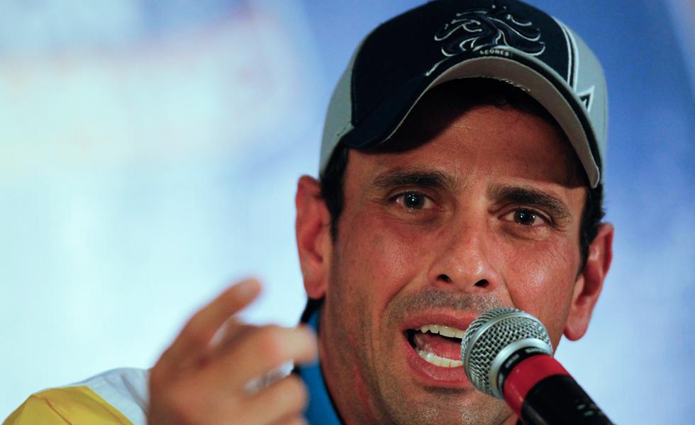 ElNacionalWeb's tweet photo. Capriles: Maduro debe agradecerle a Lorenzo Mendoza http://t.co/0hn4E4iWgZ http://t.co/Cee1Yl3oQd