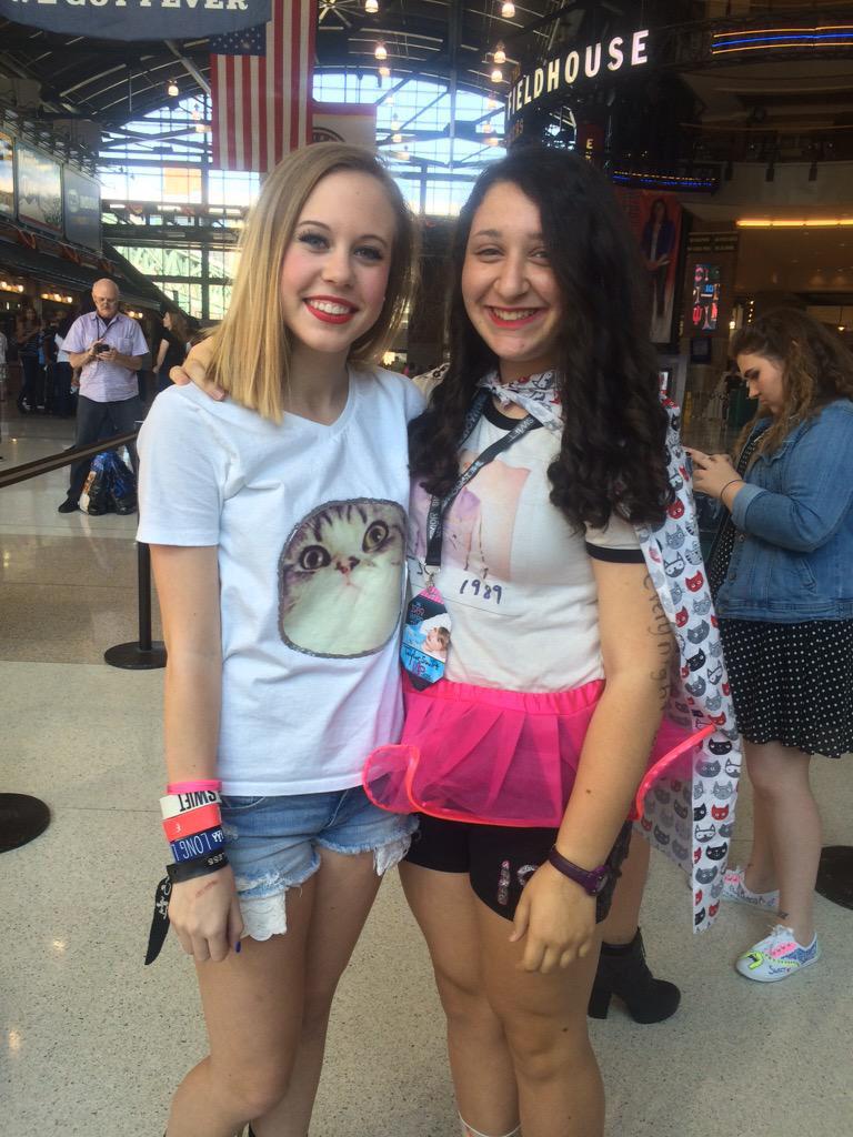 chylerswift's tweet image. since it&apos;s been a month and I&apos;m deep in the feels