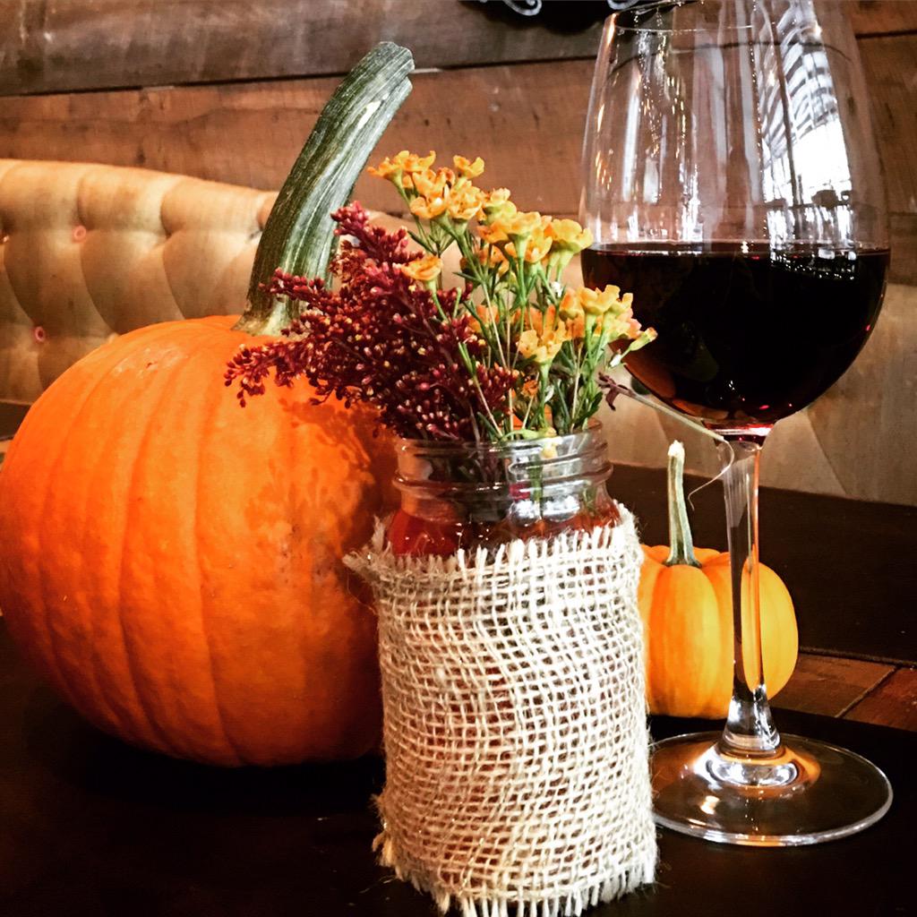 lepifnyc's tweet photo. Happy #NationalRedWineDay! Let's celebrate with a glass 🍷 or two 🍷🍷 @lepifnyc. #wine #redwine #winelover #WineOclock http://t.co/YovmrHg0gW