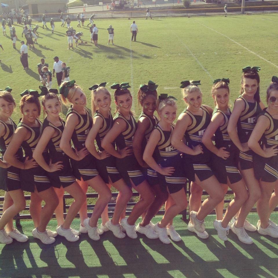 NicoleMBlohm's tweet photo. So sad I won't be able to cheer on my fav school tonight I'll always love all my cheering girls🍀 #beatsignal http://t.co/d1b0QJQyQu