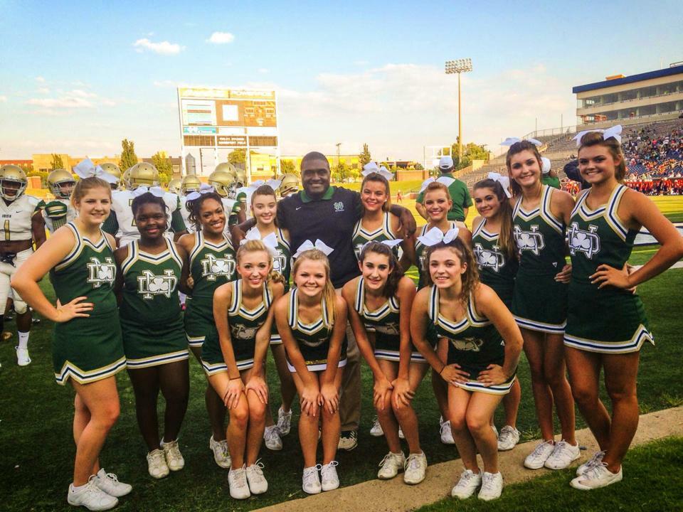 NicoleMBlohm's tweet photo. So sad I won't be able to cheer on my fav school tonight I'll always love all my cheering girls🍀 #beatsignal http://t.co/d1b0QJQyQu