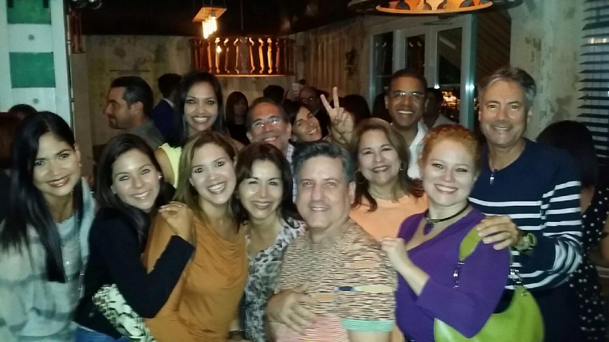 yovelezarcelay tweet picture