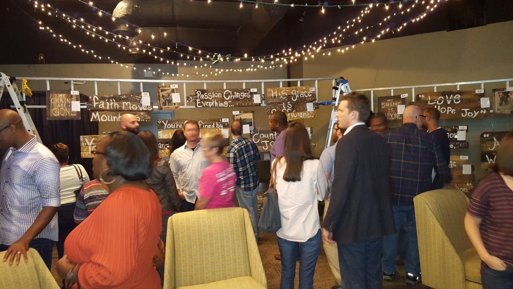 LoveBeyondWalls's tweet photo. Thank you to everyone who came out to support pur first #dignityart show! The silent auction has started. http://t.co/DaFNfexFTV