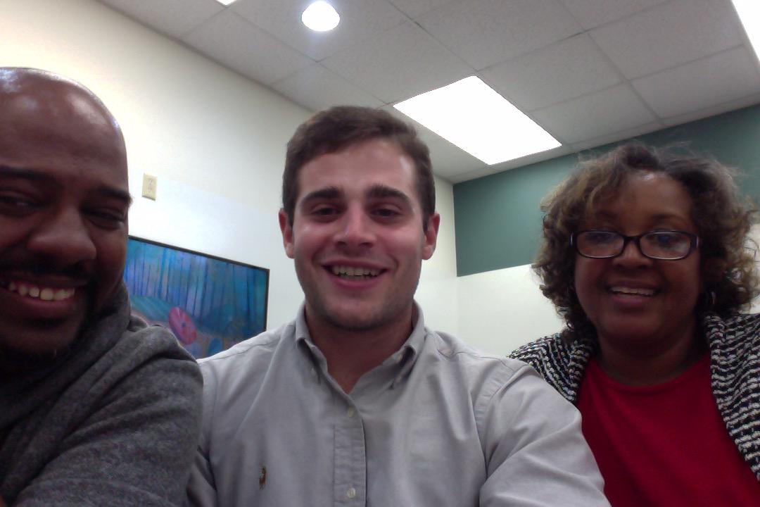 LCDanRvr's tweet photo. Collaborating with group members to update the volunteer application & revise our social media plan! #LS600Fall2015 http://t.co/Ncp2gOrWTQ