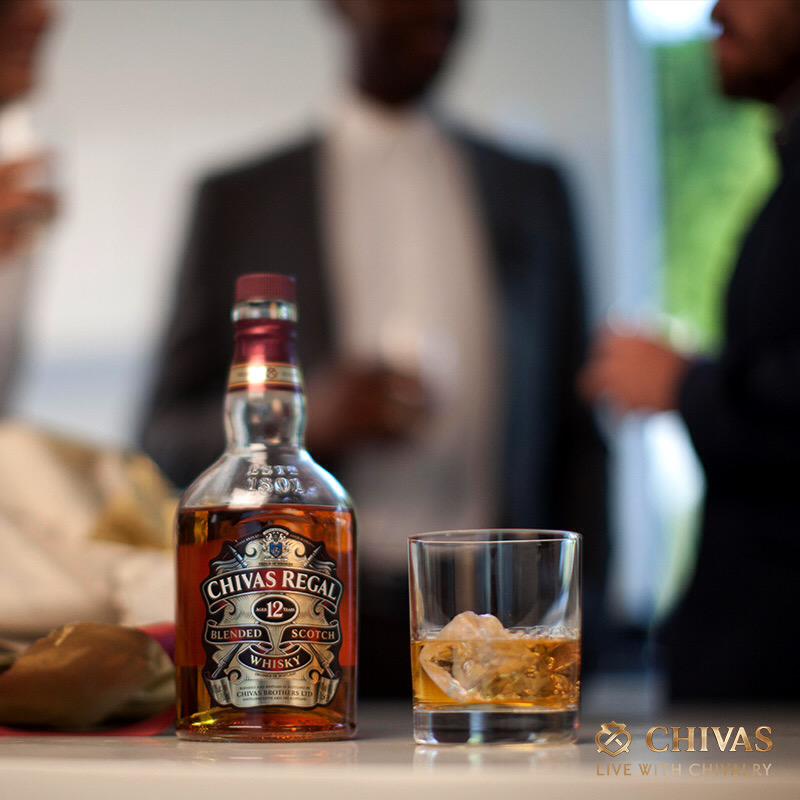 ChivasRD's tweet photo. Momentos como estos son indescriptibles. Salud #ChivasAmigos #ChivasTime #ChivasFriends #Chivas #ChivasRegal http://t.co/golGB5h0Bq