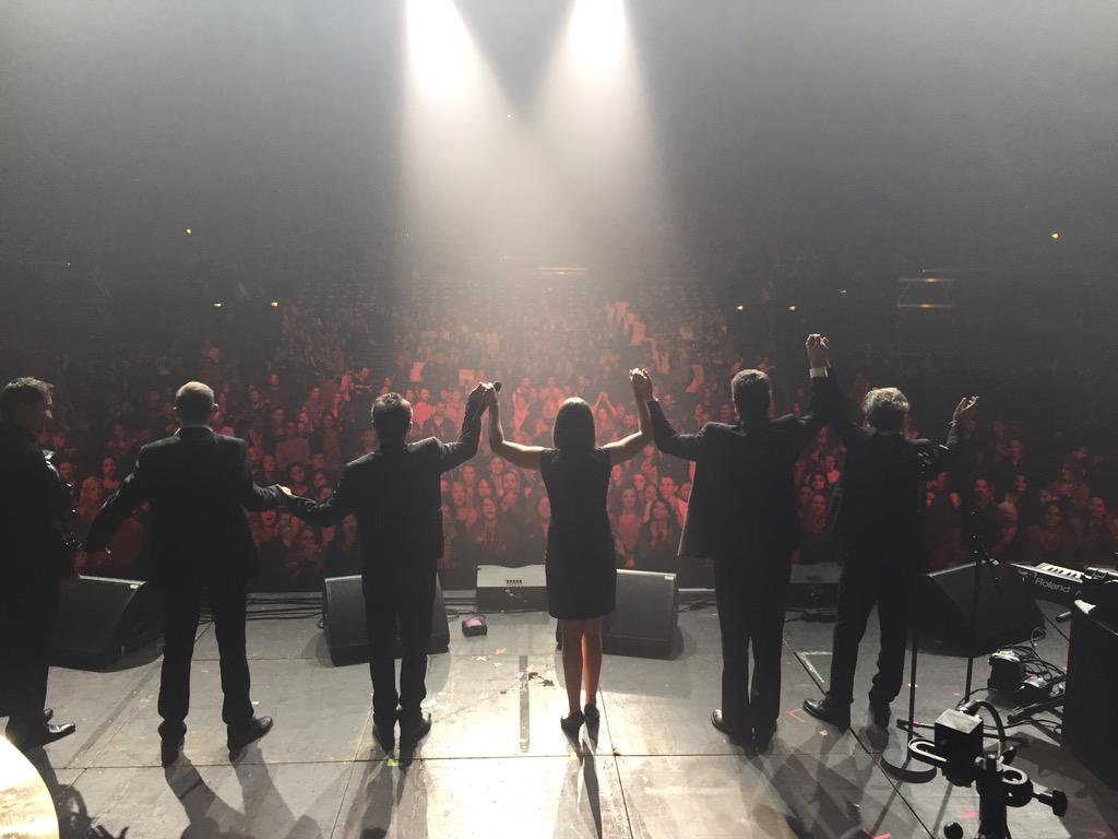piaftheshow's tweet photo. Merci la maioun niçoise ! #nice #ensemble06 @GuiguyAttack @NiceMatin06 @GilMarsalla et a Milord @bchameroy http://t.co/G2rtqYS5ce