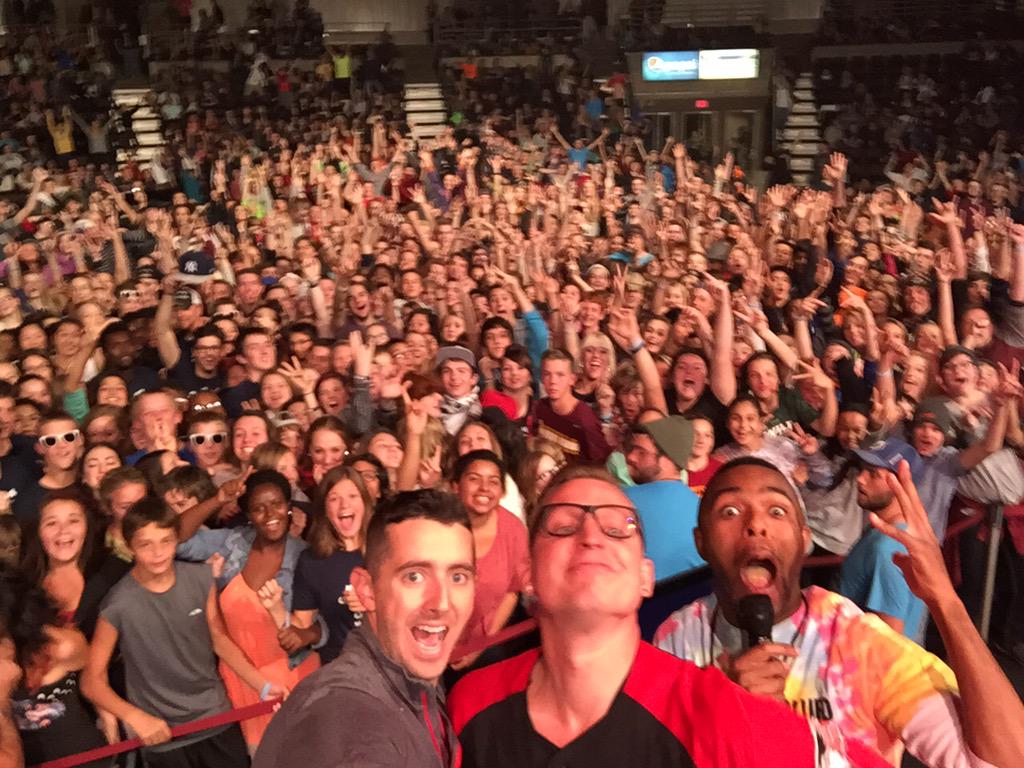 msmstudent's tweet photo. Biggest MYC selfie ever. Like it &amp; retweet to top the Vikings!! #OneMN @tltalley @ericsamueltimm @goodxtwo http://t.co/gWgU2Y5qcx