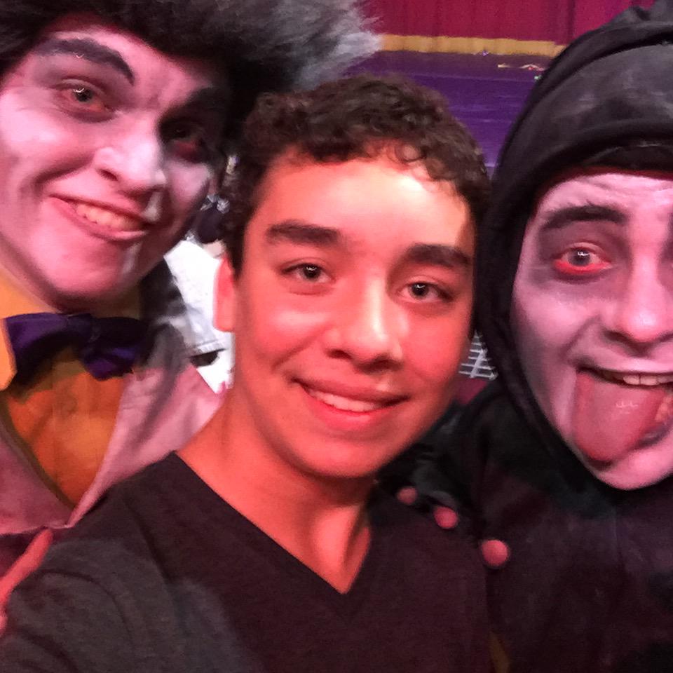 thedangineer's tweet photo. @howloscream and watched the Fiends show. #selfiends http://t.co/359Hxcx5Q1