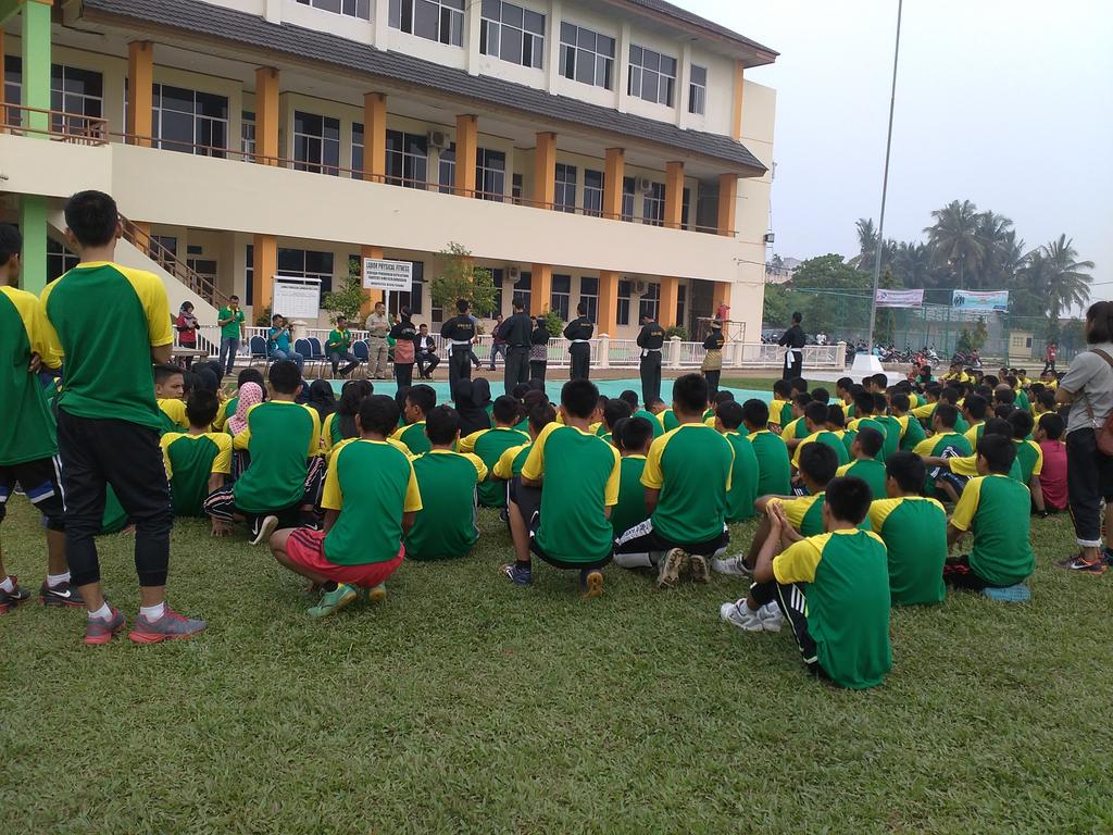 Krida FIK UNP edisi ke 7, penampilan minat bakat cabor pencaksilat kedatangan tamu ketua Alumni UNP bpk Fauzi Bahar