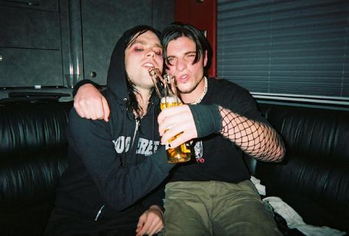 lowqualitybert's tweet image. 