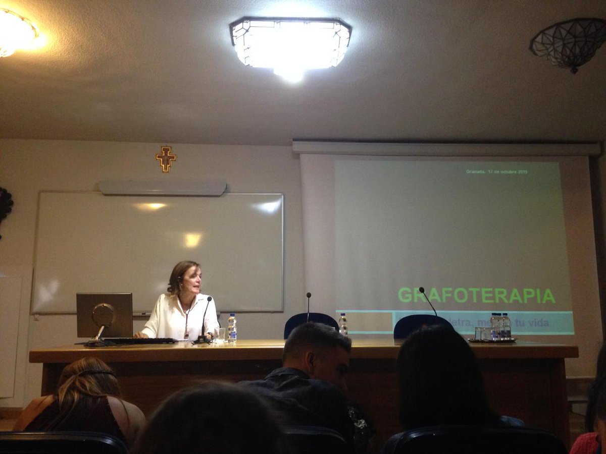 ComprensLectora's tweet photo. #grafologia y educación gracias a Funfacion @cuadernosrubio http://t.co/VkilnBonNb