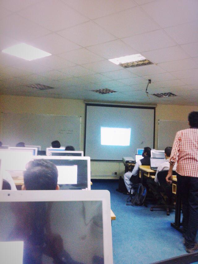 alamgirafridi74's tweet image. Session is going to start for newbie about Drupal #drupalcamppeshawar