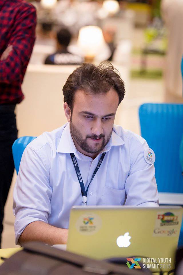 MIhtashamsaeed's tweet image. @salmanhaideruop Drupal developer is now infront of us convey a session to beginners at #drupalcamppeshawar #drupak