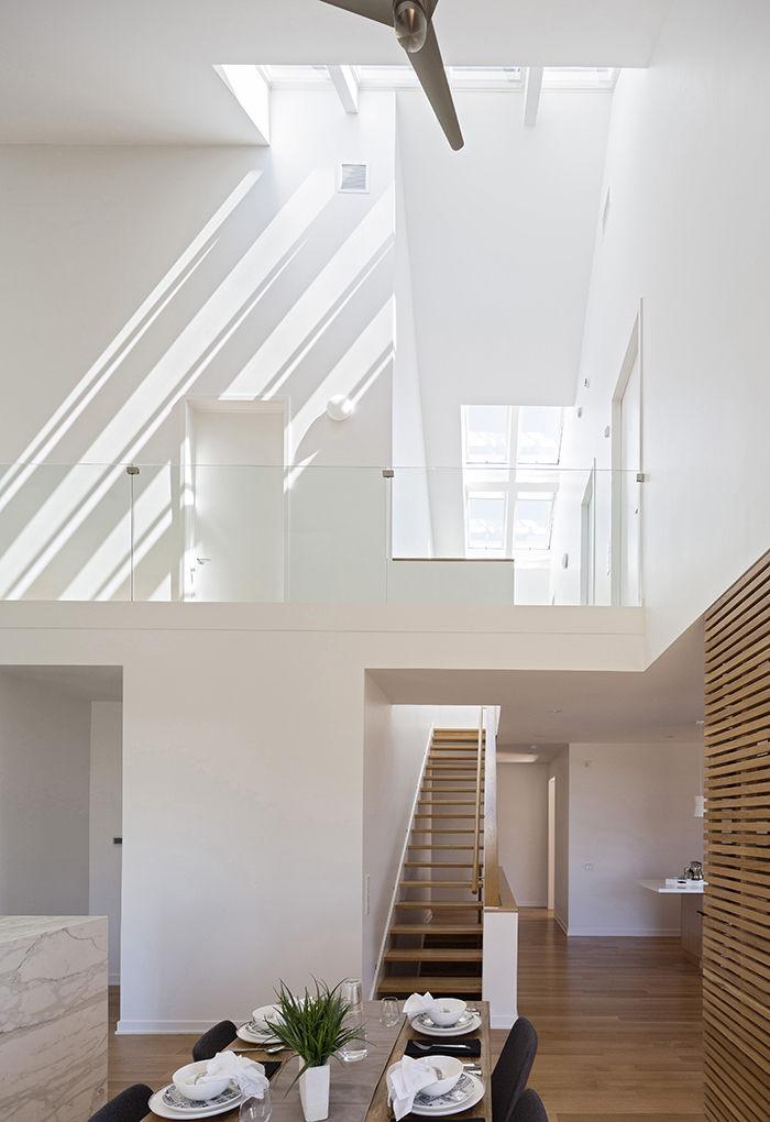 dwell's tweet image. This super smart, super green prefab may be the future of suburban living: bit.ly/1ITvD65