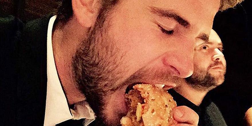 This is <a href="/LiamHemsworth/">Liam Hemsworth</a>'s "don't-interrupt-me-when-I'm-eating-an-epic-dinner" face peoplem.ag/Kj764px