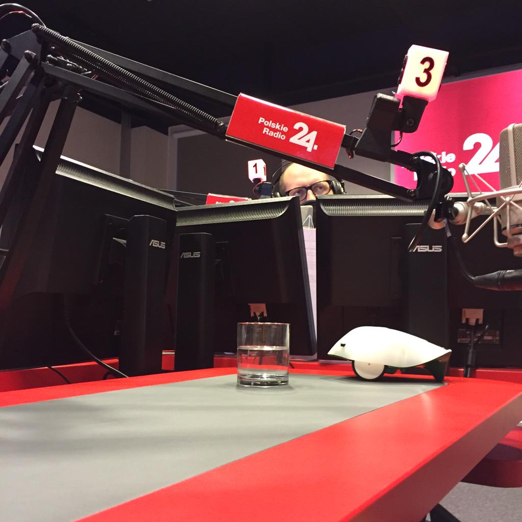 aganaplocha's tweet image. #finch on air! Visiting Polish radio station #PR24 and talking about #codeweekpl @CodeWeekPL and programming 4 kids