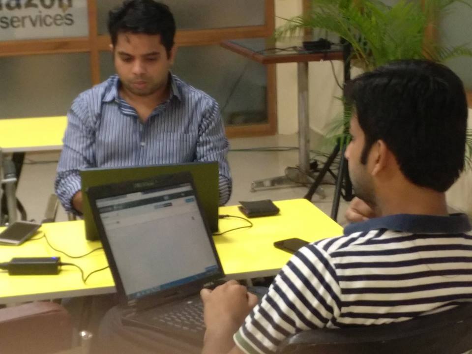 iot_hackday's tweet image. Tech@Delhi #withIoT @iot_hackday  @Clusterpoint
