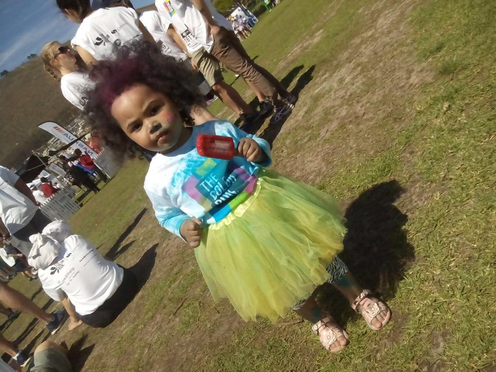 NashuaLTD's tweet image. Family fun at @TheColorRunSA #CapitecColorRun