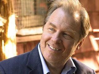 Happy Birthday to Michael McKean, Perry White from born on Oct 17th 1947  